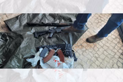 Objetos apreendidos pela PF durante operação em Guarujá