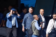 Bolsonaro almoçou com Amado Batista, se reuniu com empresários e ainda participa de evento religioso