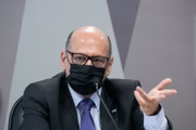 Diretor do Butantan, Dimas Covas, em depoimento na CPI da Covid