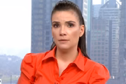 Sabina Simonato se emociona com relatos de uma mãe sobre a fome