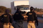 Agentes da PRF davam cobertura a quadrilha de roubo de cargas em Minas Gerais