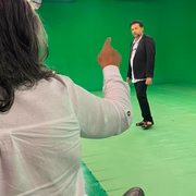 Marlene Mattos orienta Geraldo Luís durante as gravações