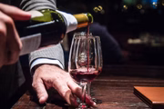 Os clientes poderão conhecer os sabores do Don Giovani Brut Rosé, do Perico Brut, do Grilos Reserva, do Isla de Lobos Tannat e do Herdade de Rocim Tinto