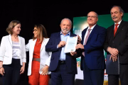 Lula apresentou um balanço da transição durante o encontro e mencionou a aprovação da PEC da Transição: “Primeira vez que um presidente começa a governar antes da posse”