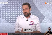 Guilherme Boulos (PSol) durante Debate UOL/Folha à Prefeitura de SP