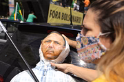 Carreata contra o presidente Jair Bolsonaro e o ministro da saúde, Eduardo Pazuello, organizada pelo MBL e pelo movimento Vem Pra Rua 