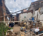Situação da casa onde um idoso mora