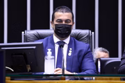 O deputado Luis Miranda trocou o União Brasil pelo Republicanos
