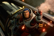 O longa Lightyear é uma produção da Disney e da Pixar