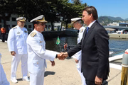 Então comandante da Marinha, almirante Almir Garnier seria entusiasta da ruptura democrática, de acordo com delação de Mauro Cid