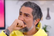 Marcos Mion emocionado