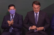 Por ter posicionamentos muitas vezes divergentes dos de Bolsonaro, Mourão já foi chamado pelo presidente como "cunhado que ele tem que aturar”