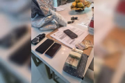 celulares e outros materiais apreendidos