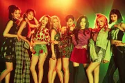 <b>Girl's Generation (SNSD) –</b>Integrantes: Taeyeon (líder), Sunny, Tiffany, Hyoyeon, Yuri, Sooyoung, Yoona and Seohyun (a mais nova). O grupo de meninas estreiou em 2007 e se tornou um dos primeiros a fazer sucesso fora da Coréia do Sul. Assista a um clipe <a href="https://www.youtube.com/watch?v=YwN-CN9EjTg">aqui</a>