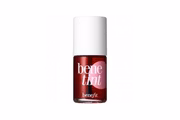 Benetint para dar cor à boca e às bochechas, da Benefit R$ 169. <a href="https://www.sephora.com.br/benefit-cosmetics/maquiagem/face/blush-benetint-11595?utm_source=google&utm_medium=comparador&utm_campaign=googleshopping&acc=4817572d4c54366a39c981df21700571&i=563122126ed24cafb56fa227&o=599ecec5eec3dfb1f8835b52&utm_source=google&utm_medium=cpc&utm_campaign=smart-todos-produtos&gclid=Cj0KCQiAmsrxBRDaARIsANyiD1r5ToCs4pll4V5tAOJ8UnaLfiWyGQc3Pf18hCuO43sk0q_x5VtyO50aAgMSEALw_wcB" target="_blank">Clique aqui para comprar</a>