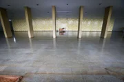 Foyer da Sala Martins Pena: descaso