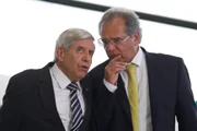 General Augusto Heleno e Paulo Guedes, ministros de Bolsonaro