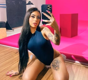 MC Mirella é uma das participantes de A Fazenda 12