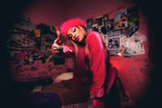 Cantora é drag queen