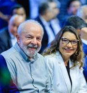 Lula e Janja em lançamento do programa Brasil sem Fome