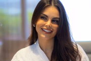 "Repouso", diz Amanda Kimberlly após passar por cirurgia