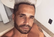 O músico está sem fazer shows