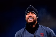 A ida do craque para o PSG, custou ao Clube francês uma multa rescisória no valor de 222 milhões de euros, o que tornou Neymar o jogador mais caro até aquele momento