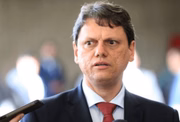 Em 2011, chegou a cúpula do Departamento Nacional de Infraestrutura de Transporte (Dnit), durante o governo da ex-presidente Dilma Rousseff, e mais tarde, em 2014, assumiu o comando do órgão