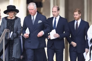 A rainha Camilla impediu que o marido, o rei Charles, se reunisse com o príncipe Harry 
