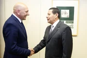 Luciano Hang e Hamilton Mourão, vice-presidente da República