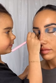 Kassie tem 5 anos