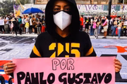 Samantha Schmutz presta homenagem a Paulo Gustavo