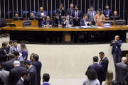 Aglomerações ficaram no passado, agora o trabalho é de casa