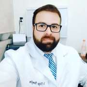 O ortopedista Diego Bomfim