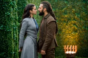 Catarina (Bruna Marquezine) e Constantino (José Fidalgo)