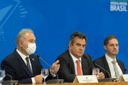 Coletiva de imprensa sobre passaporte de vacina com os ministros Ciro Nogueira e Marcelo Queiroga, e Bruno Bianco, advogado-geral da União