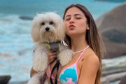 Nathalia Valente e seu pet