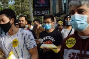 Composto por jovens, o MBL surgiu em apoio às investigações da Operação Lava Jato e pela liberdade de imprensa, após o Grupo Abril ter sido atacado pela extrema esquerda em 2014. Com forte oposição ao petismo, o movimento tem ideologia de direita