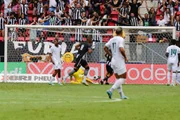 Jogadores do Boavista lamentam gol relâmpago 