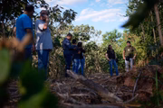 Familiares esperam por mais informações