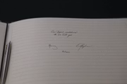 A grafia perfeita de Meghan 