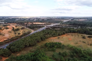 A área verde é a primeira imagem de Brasília para quem desembarca do aeroporto