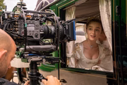 Phoebe Dynevor em Bridgerton