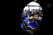 No Brasil, mais de 4 milhões não têm acesso a itens mínimos de cuidados menstruais nas escolas