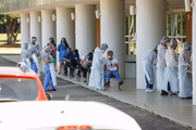 Servidores da UFG foram testados no Centro de Cultura e Eventos da Universidade, em Goiânia