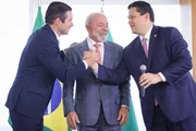 Presidente deve conversar com Alcolumbre e Motta sobre reforma