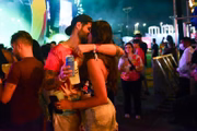 Sarah Andrade e Rodrigo Mussi não escaparam das lentes dos fotógrafos