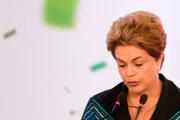 A ex-presidente Dilma teve o aparamento arrombado no Rio de Janeiro