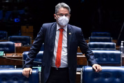 Alessandro Vieria é uma dos assinantes da CPI da Covid-19
