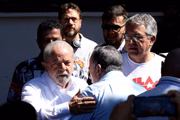 Ele disputa o segundo turno das eleições com Bolsonaro, atual presidente do Brasil